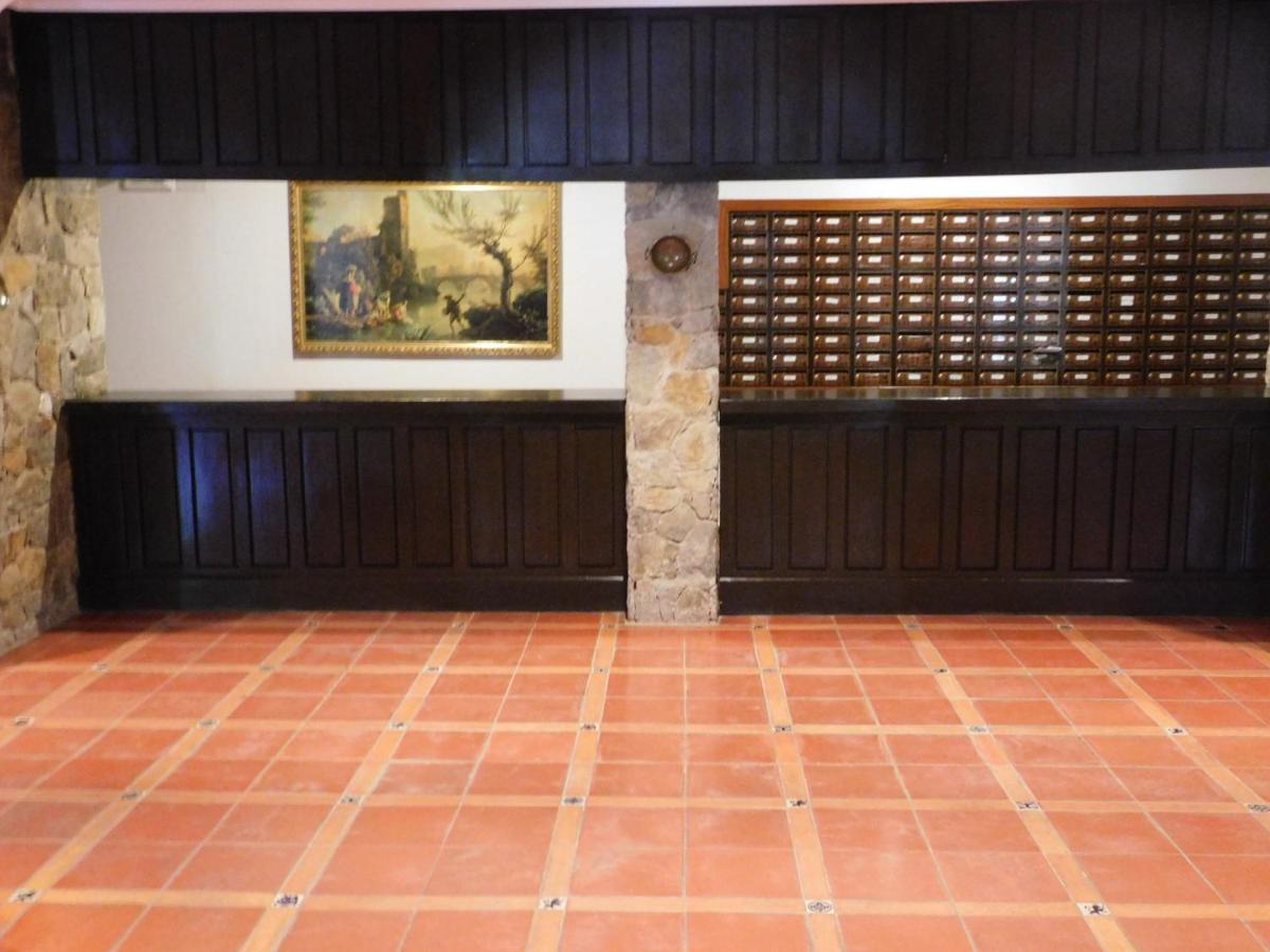 El Capricho Para Todos Arenas de San Pedro Extérieur photo